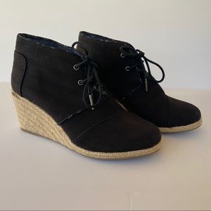 Toms Black Canvas Desert wedge